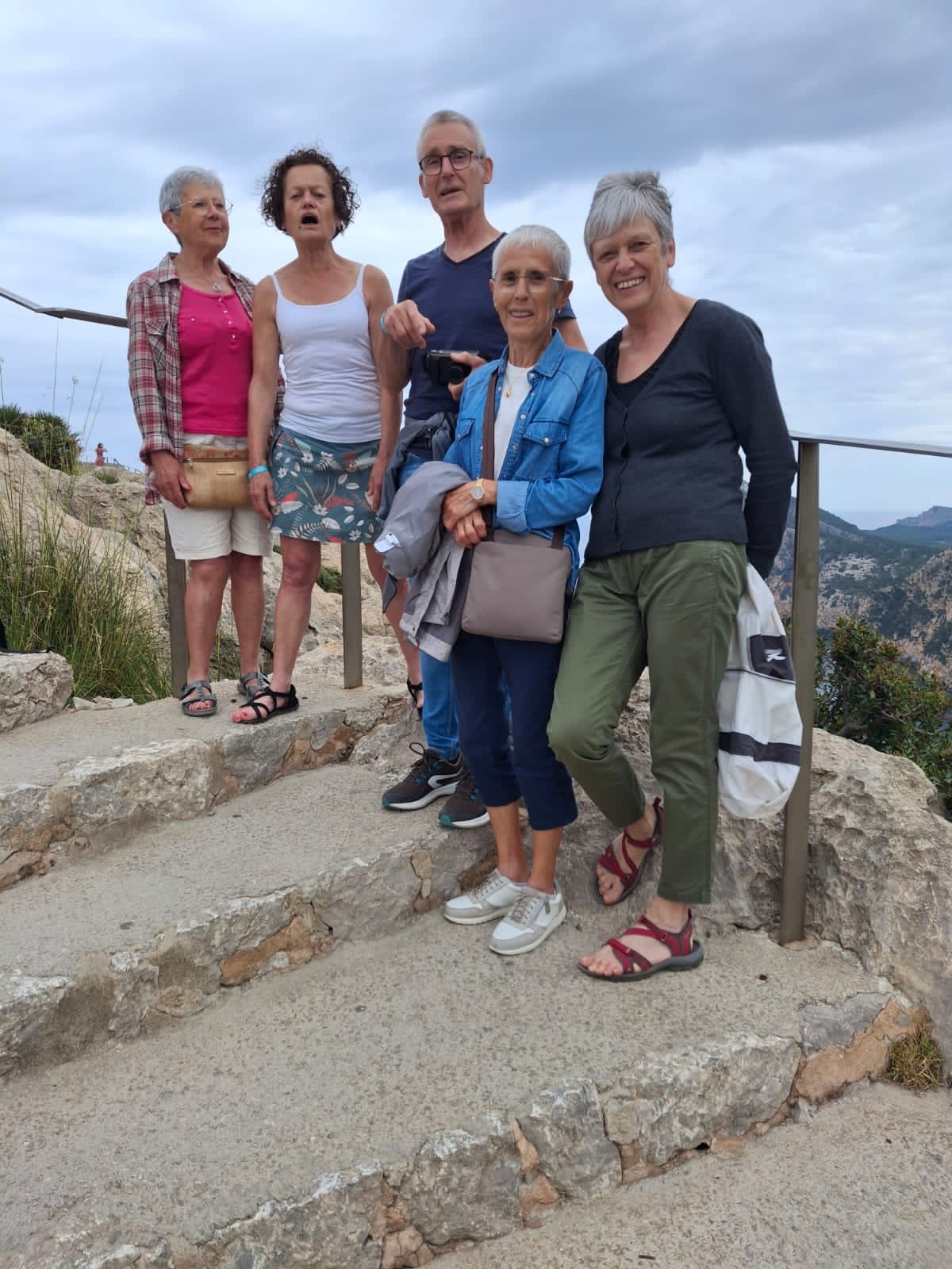 Henri et ses droles de dames (RD)