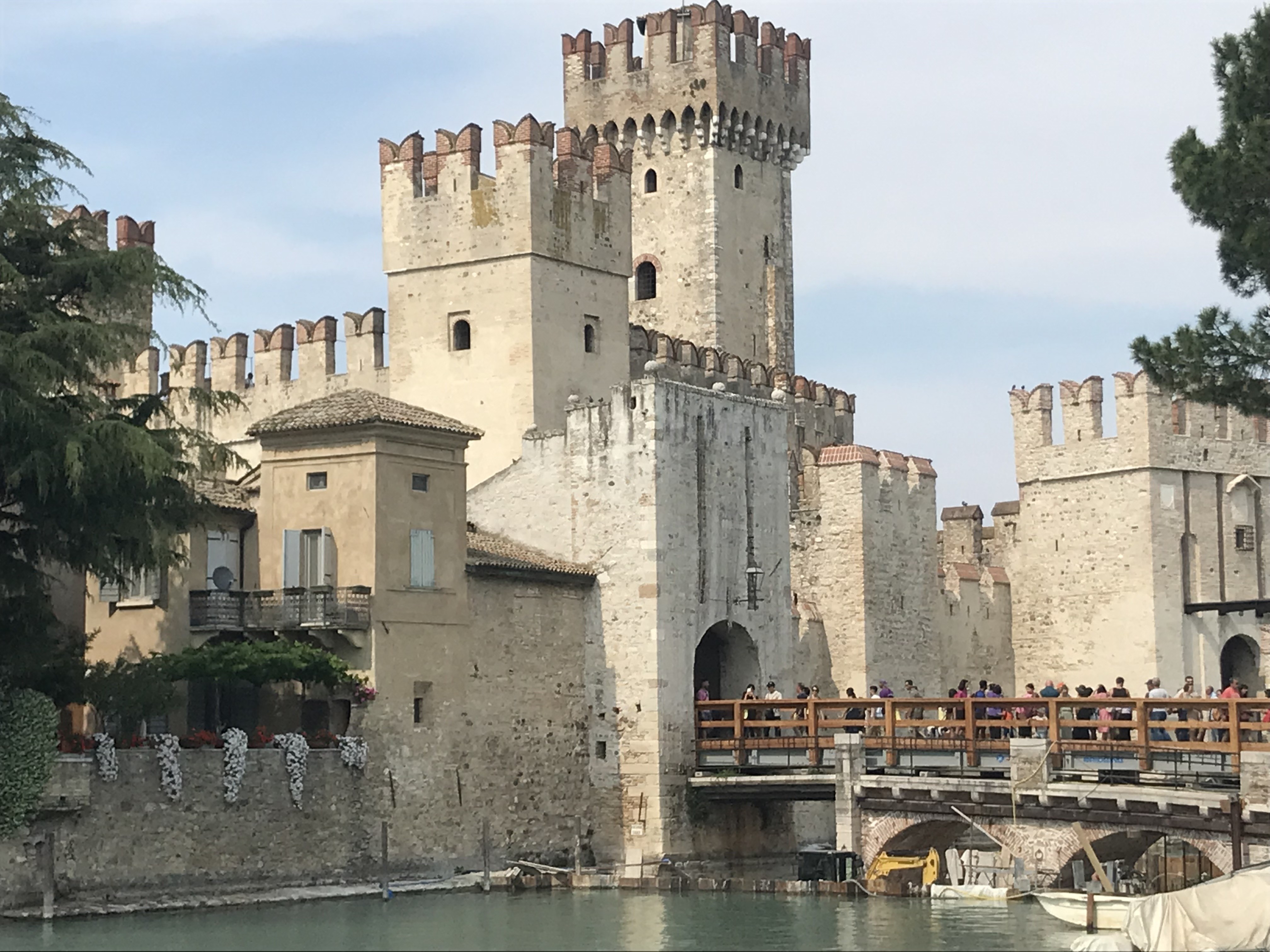 chateau de Sirmione